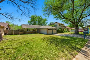 313 Blackberry Dr, Austin, TX 78745 - Photo 2