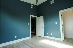 6714 Canal St, Austin, TX 78741 - Photo 20