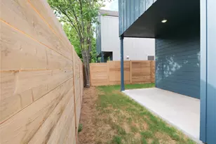 6714 Canal St, Austin, TX 78741 - Photo 22