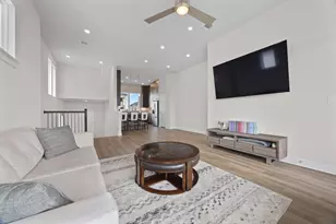 8 Doverland Dr, Austin, TX 78738 - Photo 2