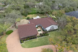 812 Electra, Lakeway, TX 78734 - Photo 2