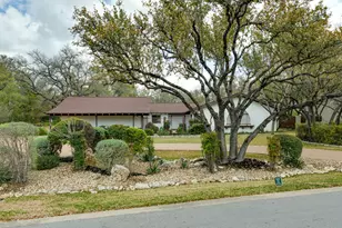 812 Electra, Lakeway, TX 78734 - Photo 1