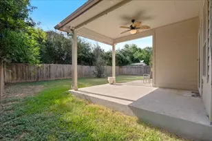 2401 National Park Blvd, Austin, TX 78747 - Photo 38