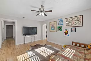 1202 E 29th St, Austin, TX 78722 - Photo 6