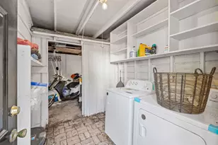 1202 E 29th St, Austin, TX 78722 - Photo 18