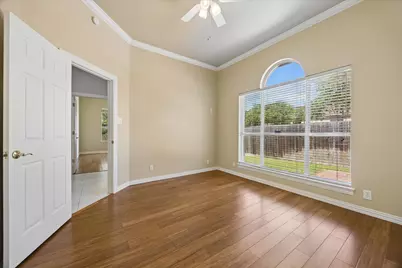 10501 Oak View Drive, Austin, TX 78759 - Photo 16
