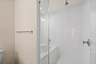 603 Davis St, Austin, TX 78701 - Photo 16