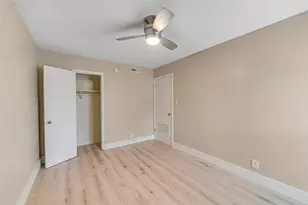 2401 Manor Rd, Austin, TX 78722 - Photo 14