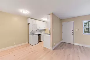 2401 Manor Rd, Austin, TX 78722 - Photo 10