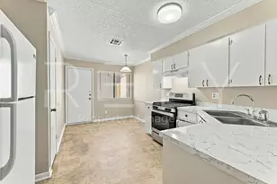 205 W William Cannon Dr, Austin, TX 78745 - Photo 10
