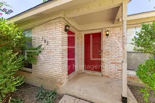 205 W William Cannon Dr, Austin, TX 78745 - Photo 2