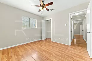 205 W William Cannon Dr, Austin, TX 78745 - Photo 16