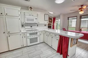 112 Mahalua Ln, Bastrop, TX 78602 - Photo 18