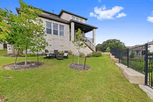 305 Avena Trl, Austin, TX 78738 - Photo 38