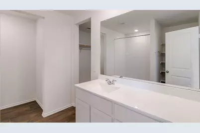 140 Orange Flame Boulevard, Uhland, TX 78640 - Photo 10