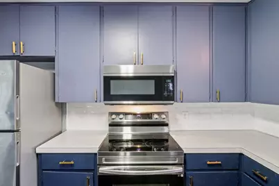 755 E Bellville Street, Giddings, TX 78942 - Photo 16