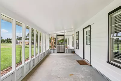 755 E Bellville Street, Giddings, TX 78942 - Photo 28