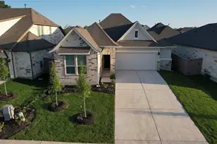 215 Grand Cyn Wy, Kyle, TX 78640 - Photo 1