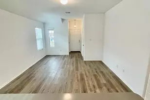 420 Perfect World Loop, Jarrell, TX 76537 - Photo 16