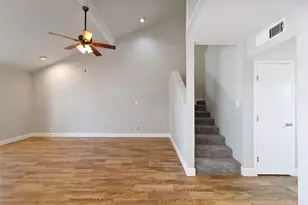 1702 Timber Ridge Dr, Austin, TX 78741 - Photo 8