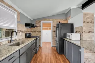 [Address not provided], Lockhart, TX 78644 - Photo 6