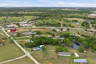224 Old Coach Lane, Elgin, TX 78621 - Photo 22
