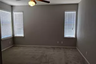 216 Avalanche Ave, Georgetown, TX 78626 - Photo 4