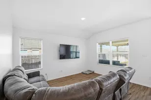 287 George Neggan Ln, Bastrop, TX 78602 - Photo 4