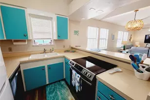 16606 John Davis Rd, Jamaica Beach, TX 77554 - Photo 12