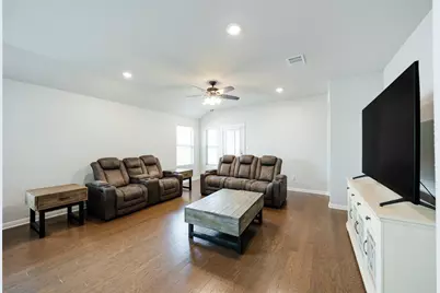 2021 Cartway Court, Leander, TX 78641 - Photo 14