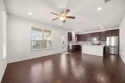 2105 Town Centre Drive #44, Round Rock, TX 78664 - Photo 4