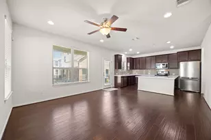 2105 Town Centre Dr, Round Rock, TX 78664 - Photo 4