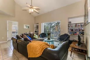 1023 W 24th St, Austin, TX 78705 - Photo 8