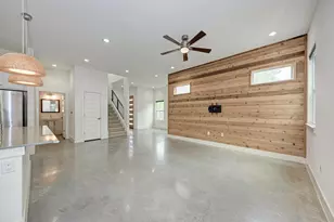 1000 Taulbee Ln, Austin, TX 78757 - Photo 2