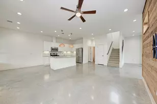 1000 Taulbee Ln, Austin, TX 78757 - Photo 12