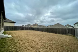 168 Crimson Ln, Kyle, TX 78640 - Photo 22