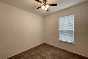 168 Crimson Ln, Kyle, TX 78640 - Photo 16