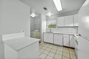 2212 Katy Ln, Georgetown, TX 78626 - Photo 12