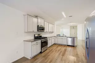 8212 Purple Aster Pass, Lago Vista, TX 78645 - Photo 6