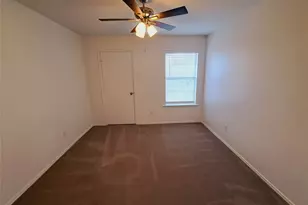 6703 Hill Oaks Dr, Austin, TX 78749 - Photo 16