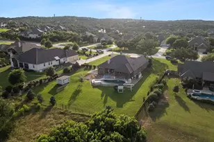 273 Ranch Ridge Dr, Dripping Springs, TX 78620 - Photo 8
