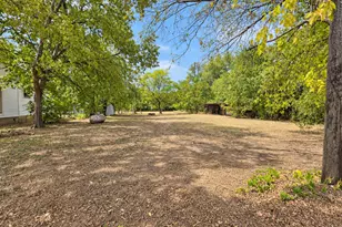 1809 Main St, Liberty Hill, TX 78642 - Photo 16