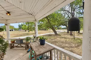 1809 Main St, Liberty Hill, TX 78642 - Photo 22