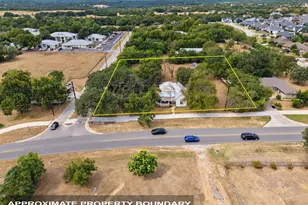 1809 Main St, Liberty Hill, TX 78642 - Photo 2
