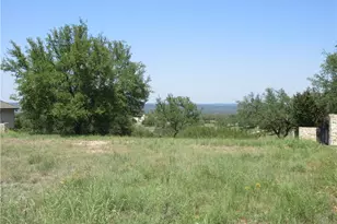 113 Quail Point, Spicewood, TX 78669 - Photo 8