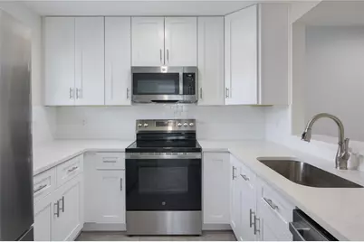 15302 Cavalier Canyon Drive #B, Lakeway, TX 78734 - Photo 2