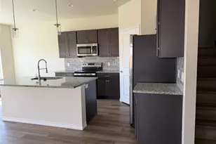 510 Whirlaway Dr, Jarrell, TX 76537 - Photo 8