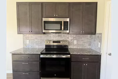 510 Whirlaway Drive #A, Jarrell, TX 76537 - Photo 4