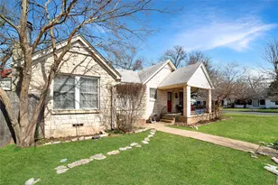 2806 Breeze Terrace, Austin, TX 78722 - Photo 2