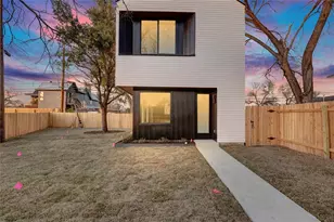 1804 Sylvan Dr, Austin, TX 78741 - Photo 24